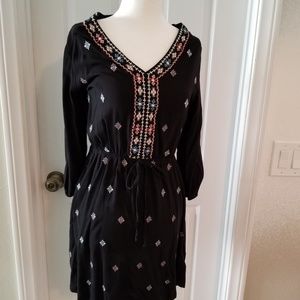 Xhiliration Sleeved Embroidered Dress